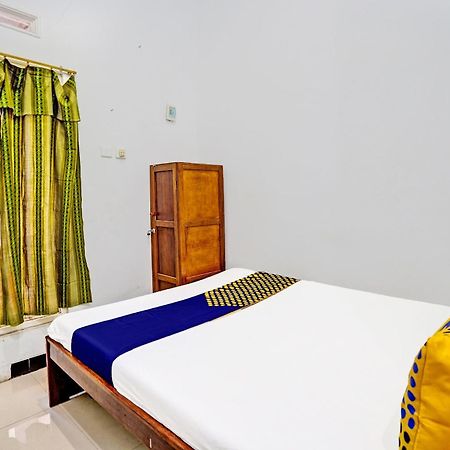 Oyo Life 91866 Paradise Ok Kost Syariah Mojokerto 外观 照片
