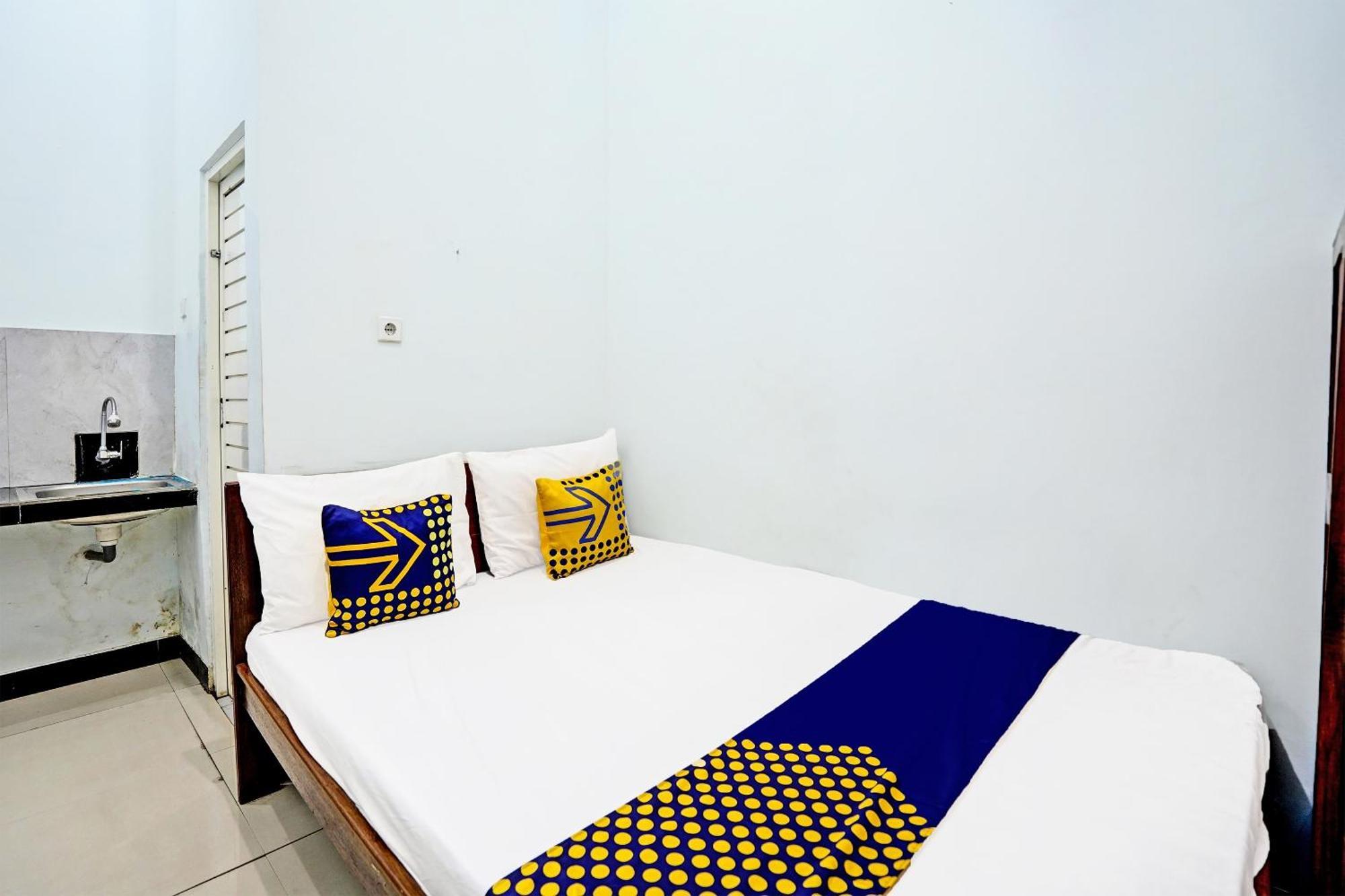 Oyo Life 91866 Paradise Ok Kost Syariah Mojokerto 外观 照片