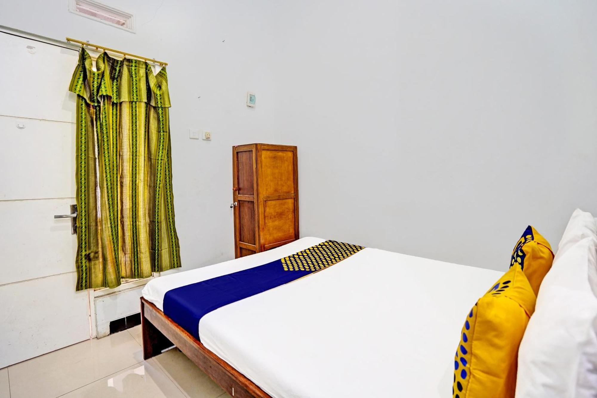 Oyo Life 91866 Paradise Ok Kost Syariah Mojokerto 外观 照片