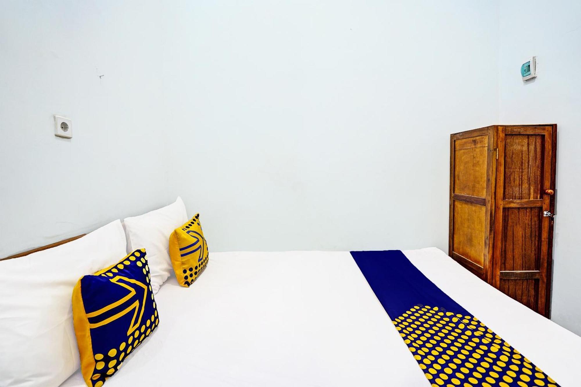Oyo Life 91866 Paradise Ok Kost Syariah Mojokerto 外观 照片