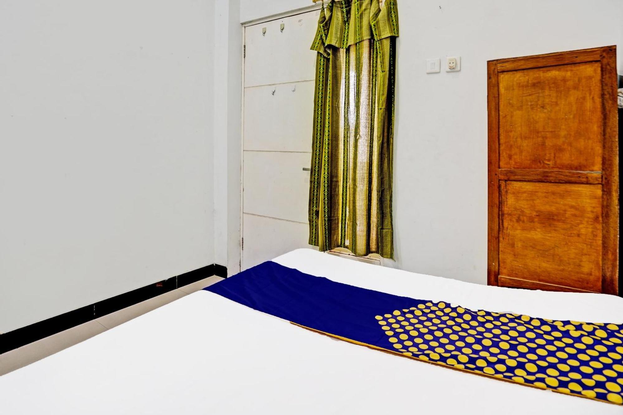 Oyo Life 91866 Paradise Ok Kost Syariah Mojokerto 外观 照片